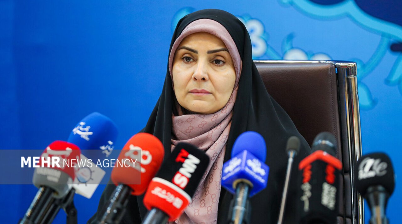 5469166 - صادق: عملیات حج از اولویت‌های اصلی حمل‌ونقل کشور است