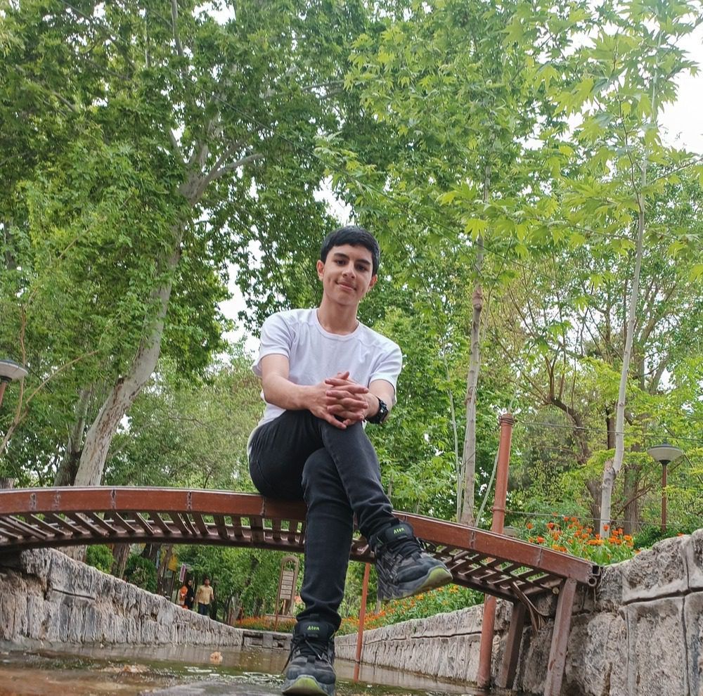 مهدی اسگندر