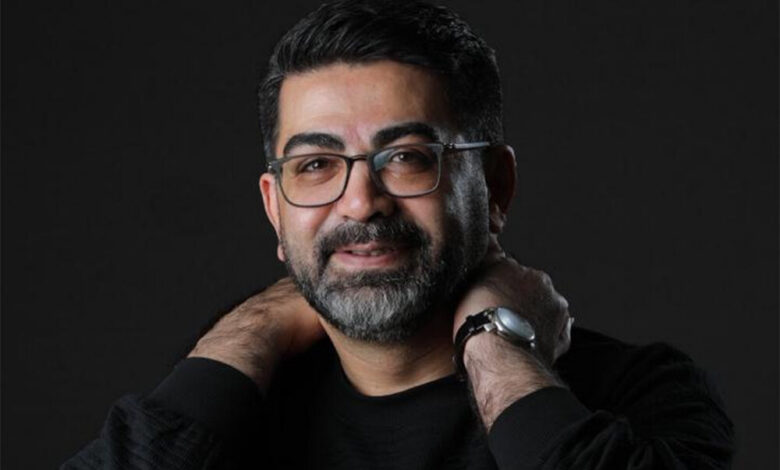 فرزاد حسنی با «کاپوتاژ» به تئاتر می‌آید
