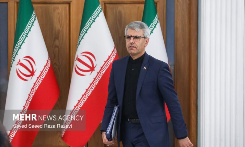 بقائی: ملت ایران بیش از هر زمانی متحد و مصمم است بقائی: ملت ایران بیش از هر زمانی متحد و مصمم است