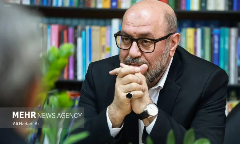 دهقان: اهرم تنگه هرمز یک عنصر تعیینکننده برای ایران است دهقان: اهرم تنگه هرمز یک عنصر تعیینکننده برای ایران است