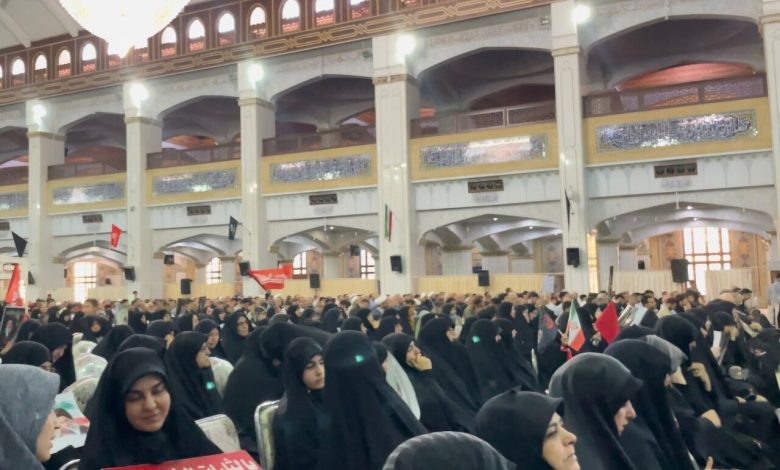 آیین گرامیداشت چهلمین روز خاکسپاری رهبرشهید انقلاب در تبریز آیین گرامیداشت چهلمین روز خاکسپاری رهبرشهید انقلاب در تبریز