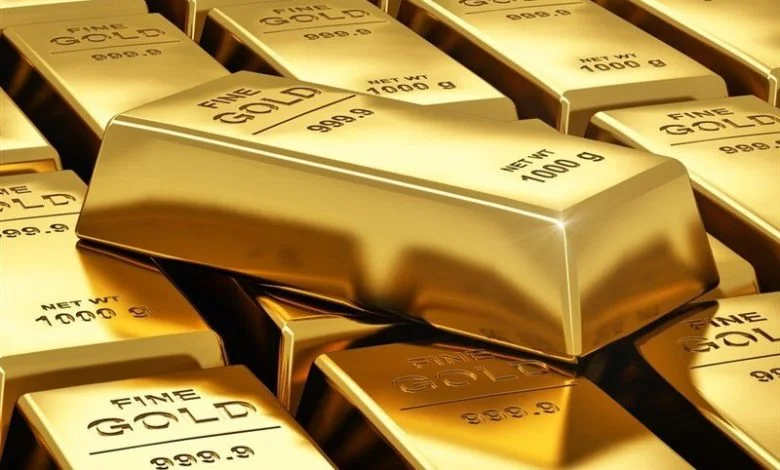 کاهش قیمت دلار، طلا و سکه در بازار امروز