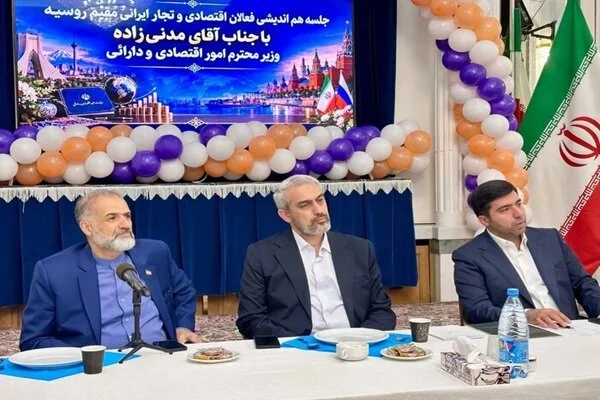 وزیر اقتصاد: توسعه روابط با روسیه در برنامههای دولت است وزیر اقتصاد: توسعه روابط با روسیه در برنامههای دولت است